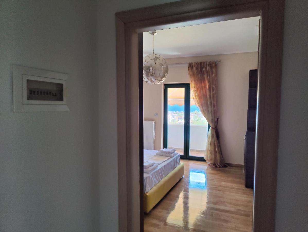 John'S Modern Apartments Artemida Ngoại thất bức ảnh